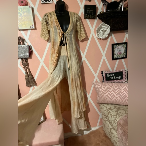 Elan Crochet Cover Up Set - Picture 10 of 13